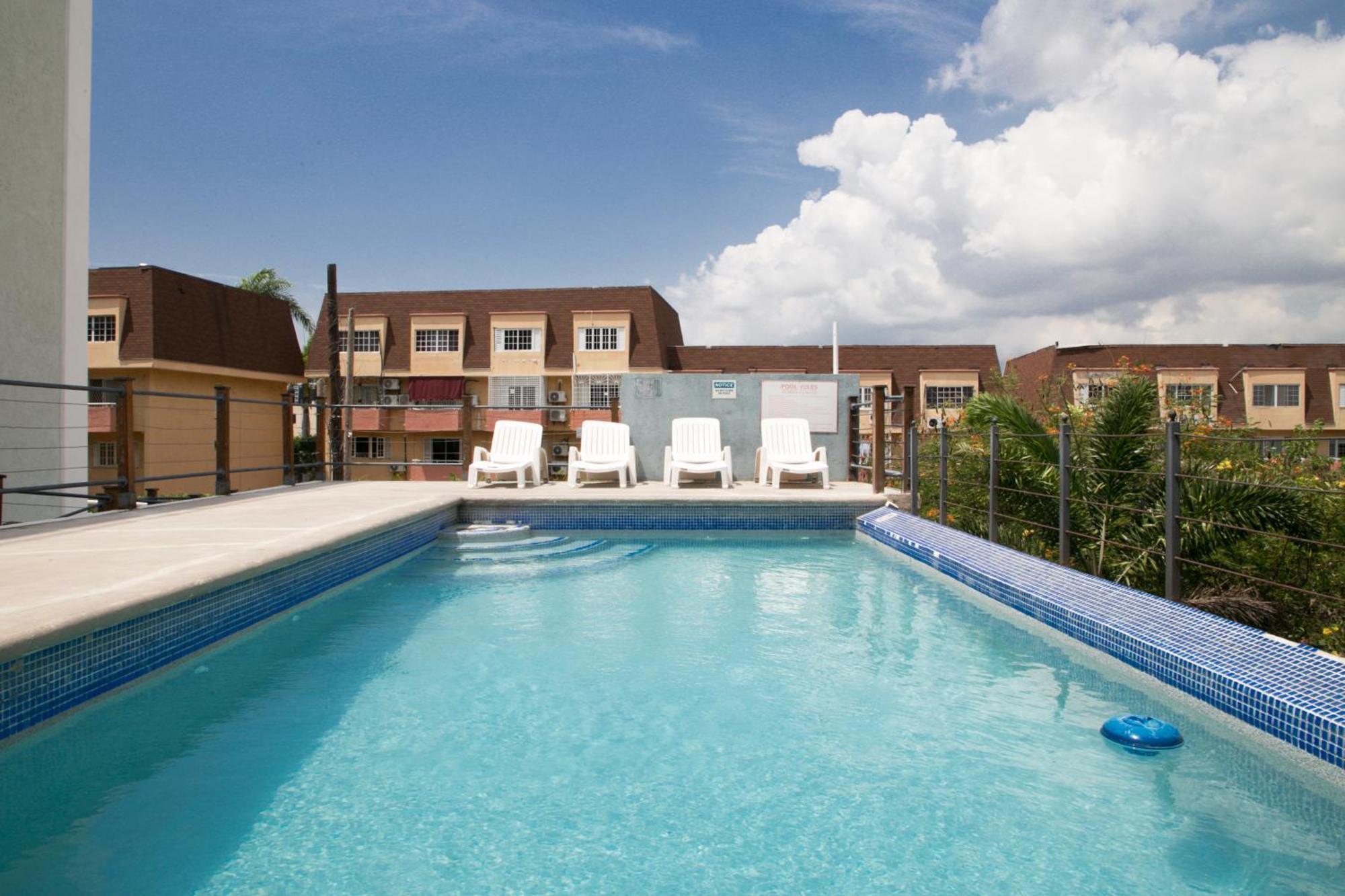 Choose To Be Happy At Brompton Estates - One And Two Bedroom With Pool Kingston Kültér fotó